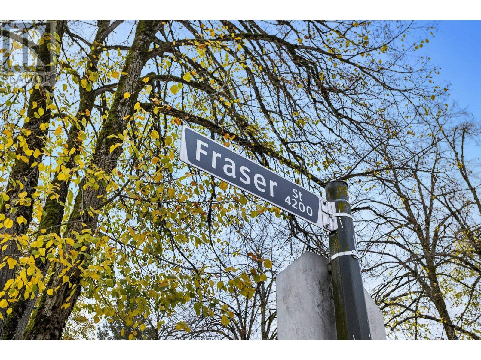 Listing Picture 30 of 32 : PH1 4113 FRASER STREET, Vancouver / 溫哥華 - 魯藝地產 Yvonne Lu Group - MLS Medallion Club Member