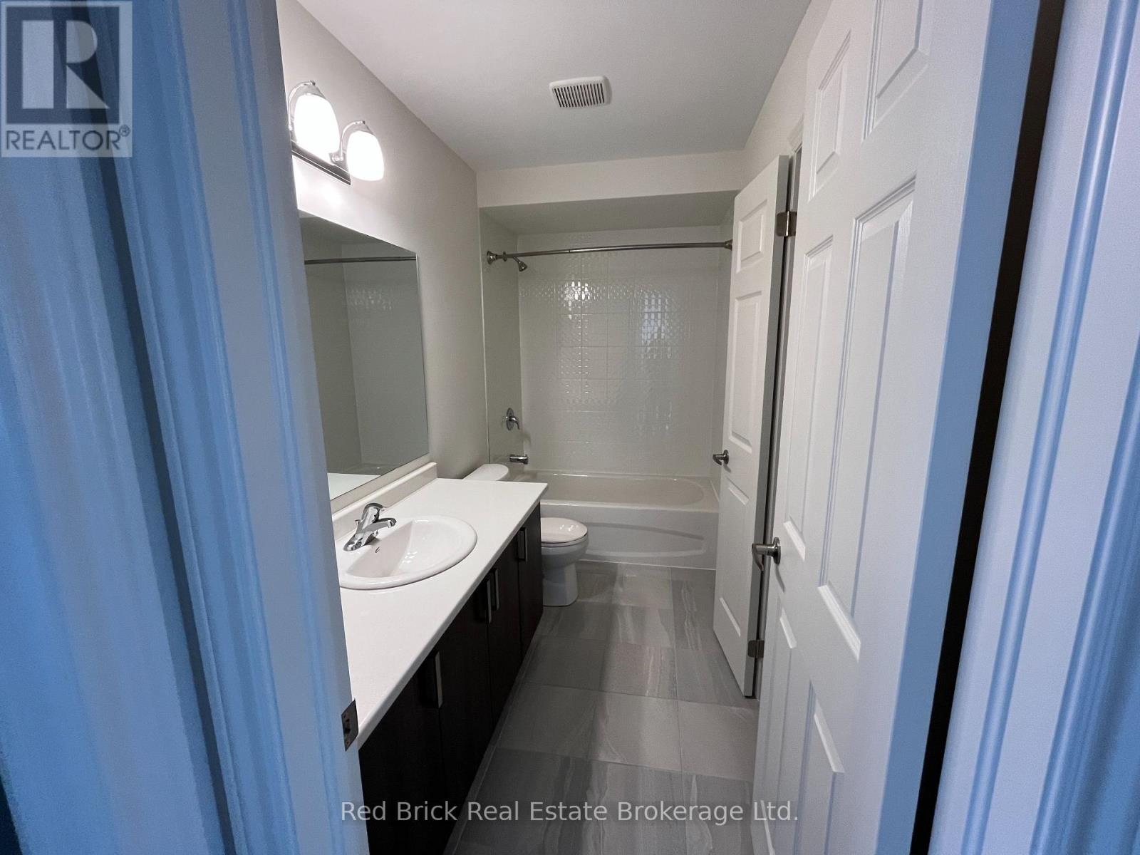 51 Harpin Way W, Centre Wellington, Ontario  N1M 2W3 - Photo 32 - X11906591