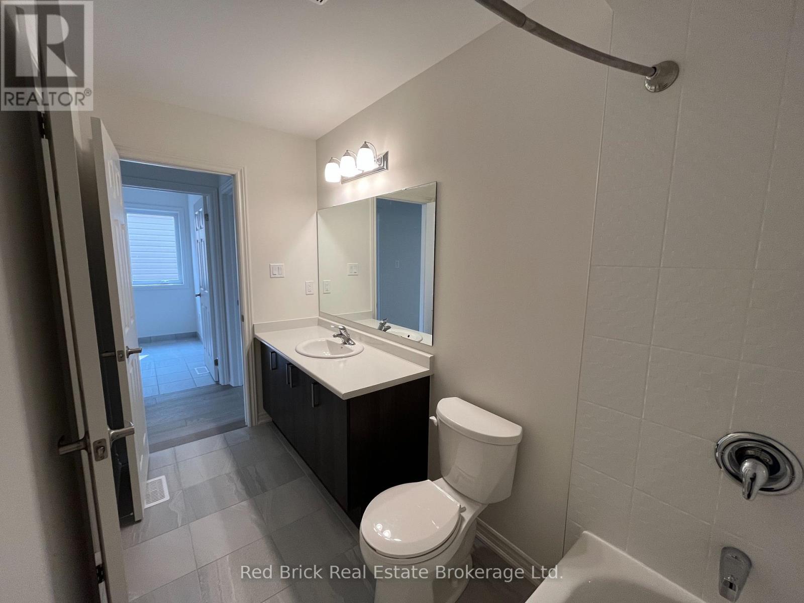 51 Harpin Way W, Centre Wellington, Ontario  N1M 2W3 - Photo 34 - X11906591