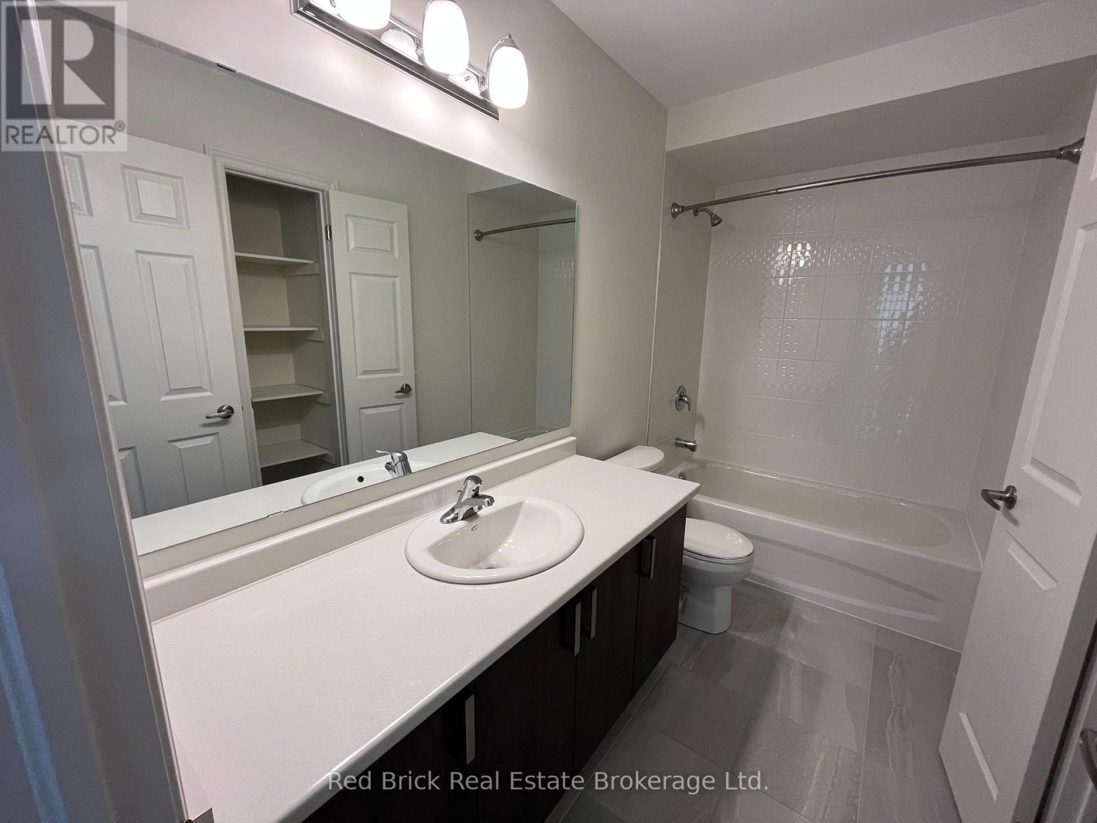 51 Harpin Way W, Centre Wellington, Ontario  N1M 2W3 - Photo 35 - X11906591