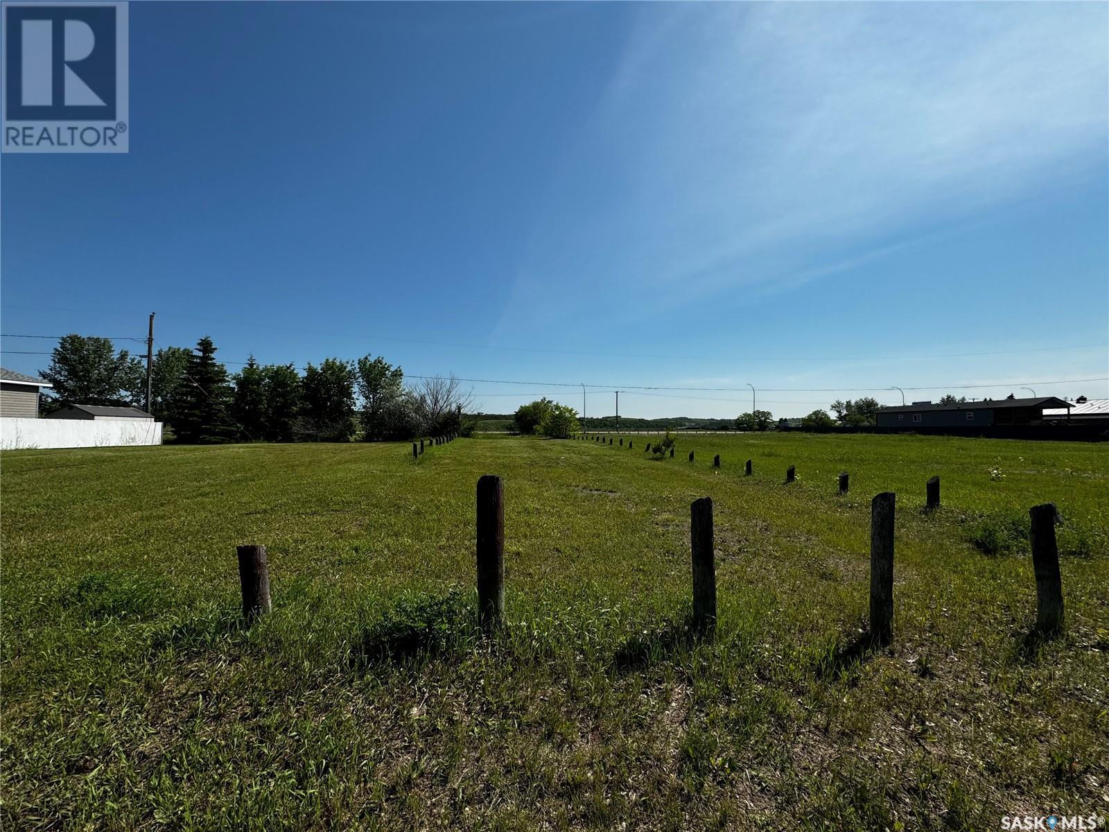 921 Leon Street, Cochin, Saskatchewan  S0M 0L0 - Photo 2 - SK992237