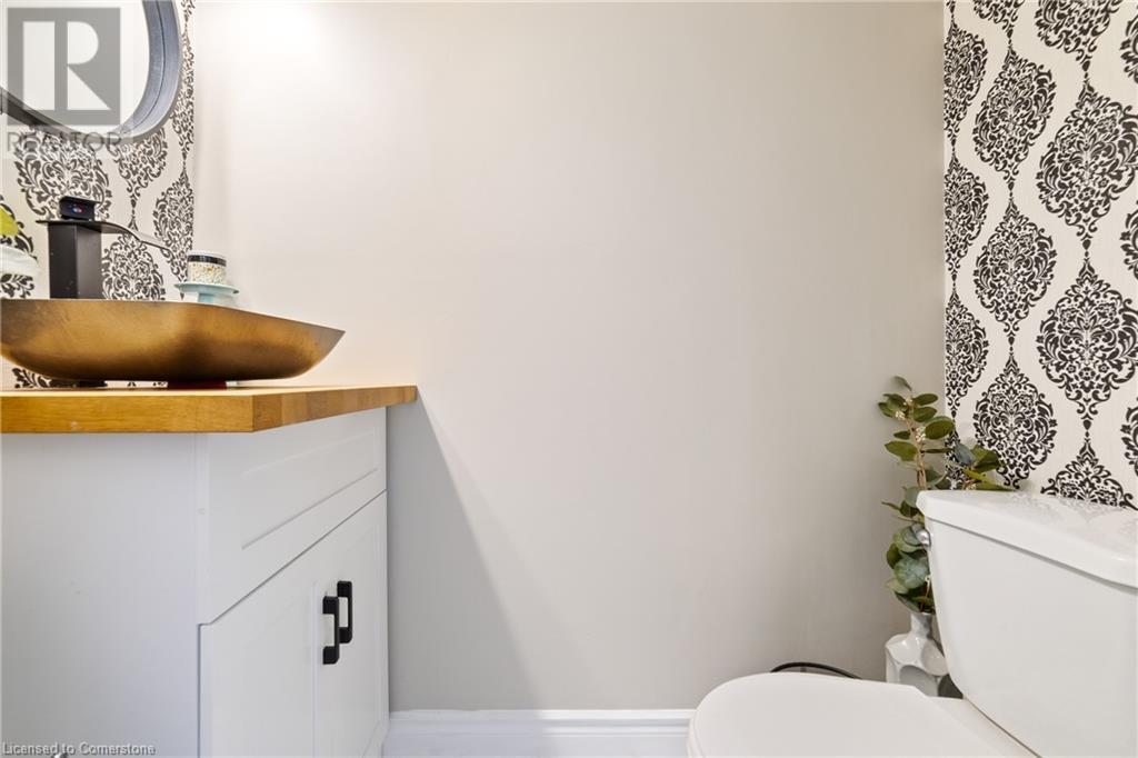 2530 Northampton Boulevard Unit# 63, Burlington, Ontario  L7M 4B4 - Photo 6 - 40669474