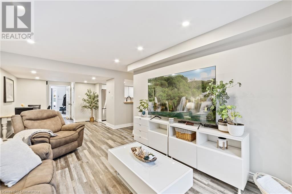 2530 Northampton Boulevard Unit# 63, Burlington, Ontario  L7M 4B4 - Photo 13 - 40669474