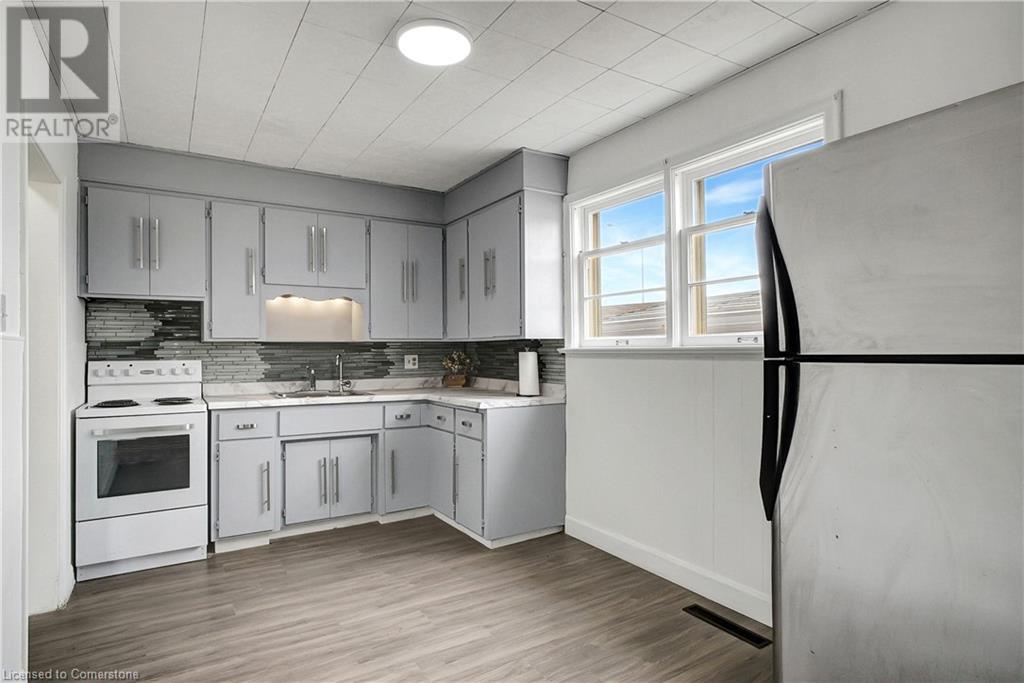 53 Bruce Street, Kitchener, Ontario  N2B 1Y6 - Photo 10 - 40687471