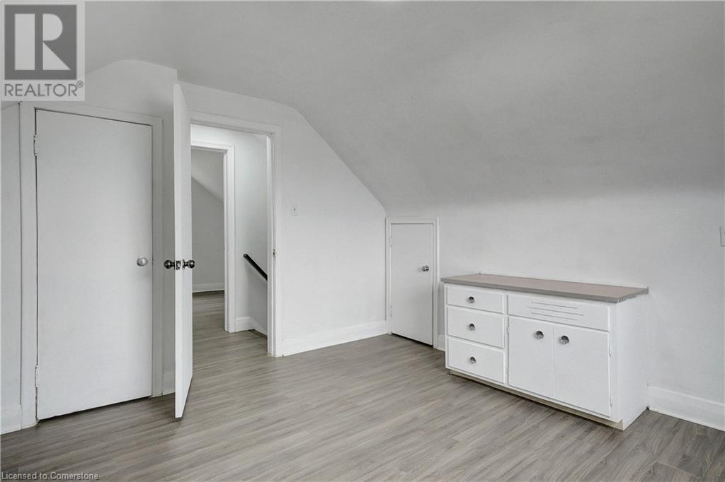 53 Bruce Street, Kitchener, Ontario  N2B 1Y6 - Photo 17 - 40687471