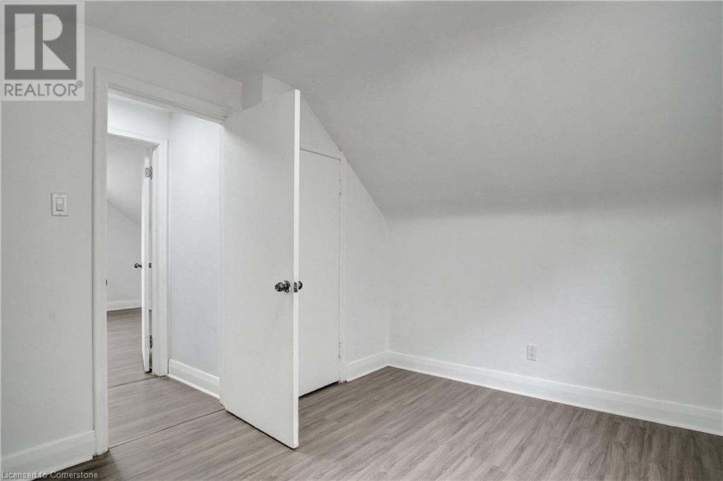 53 Bruce Street, Kitchener, Ontario  N2B 1Y6 - Photo 19 - 40687471