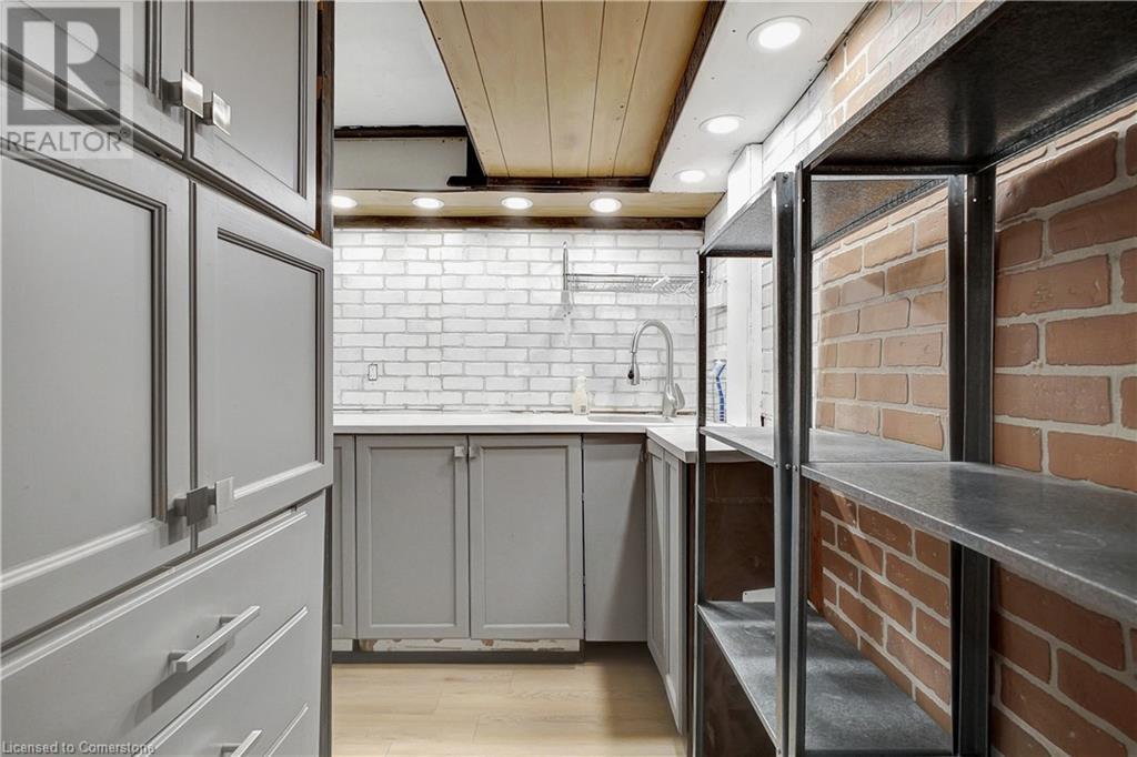 53 Bruce Street, Kitchener, Ontario  N2B 1Y6 - Photo 30 - 40687471