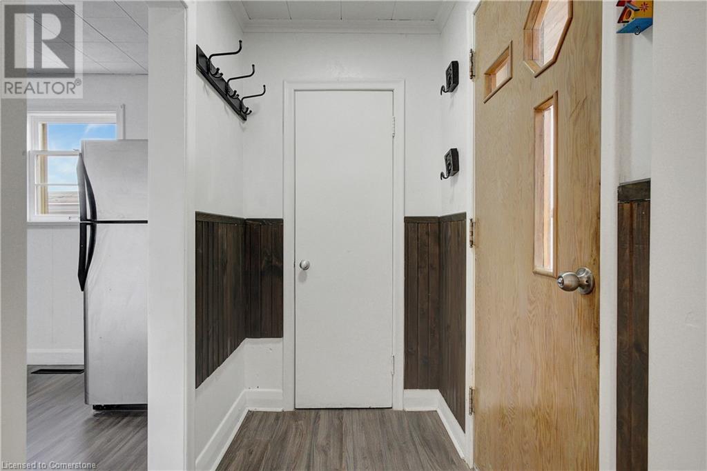 53 Bruce Street, Kitchener, Ontario  N2B 1Y6 - Photo 4 - 40687471