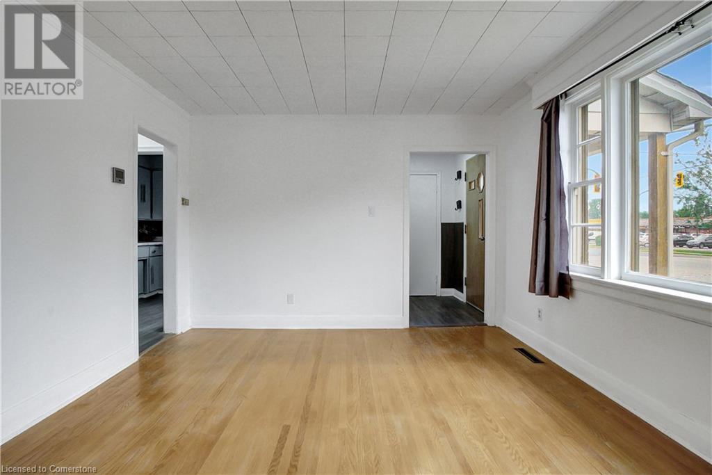 53 Bruce Street, Kitchener, Ontario  N2B 1Y6 - Photo 7 - 40687471