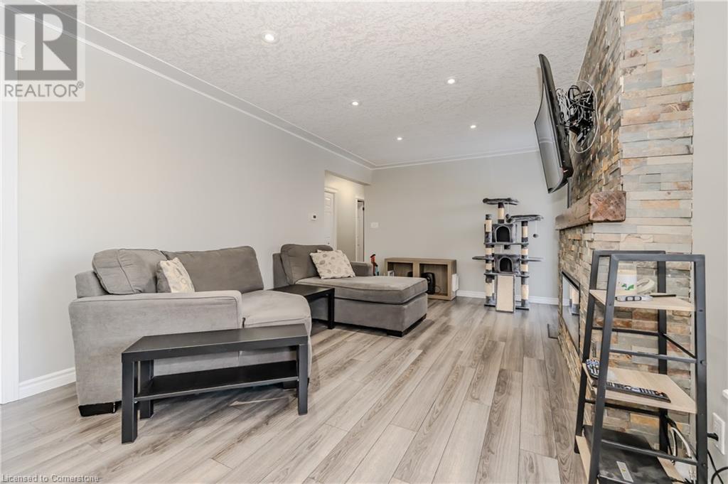 255 Fountain Street N, Cambridge, Ontario  N3H 1H7 - Photo 9 - 40685613