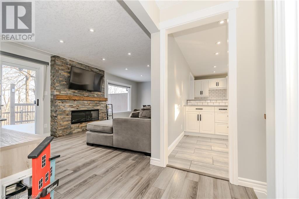 255 Fountain Street N, Cambridge, Ontario  N3H 1H7 - Photo 8 - 40685613