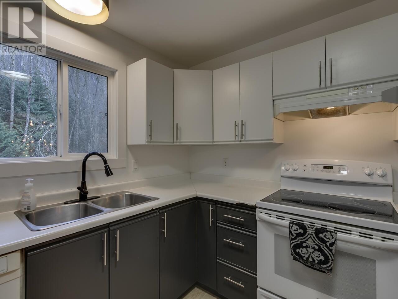 37960 Magnolia Crescent, Squamish, British Columbia  V0N 3G0 - Photo 19 - R2952300