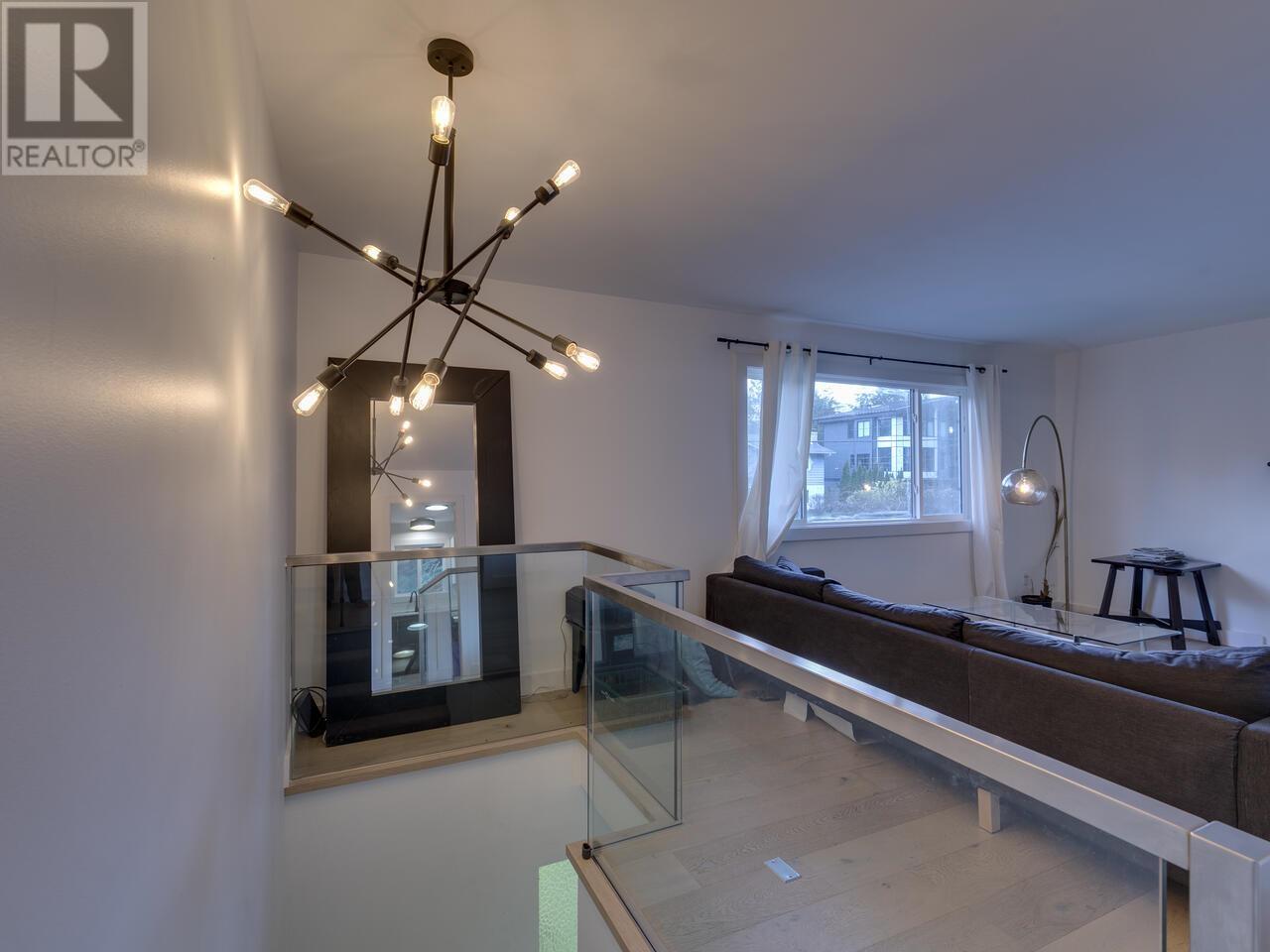 37960 Magnolia Crescent, Squamish, British Columbia  V0N 3G0 - Photo 5 - R2952300