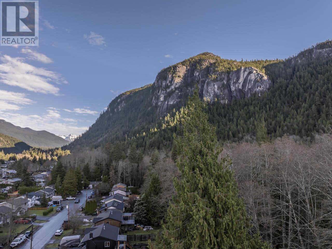 37960 Magnolia Crescent, Squamish, British Columbia  V0N 3G0 - Photo 30 - R2952300