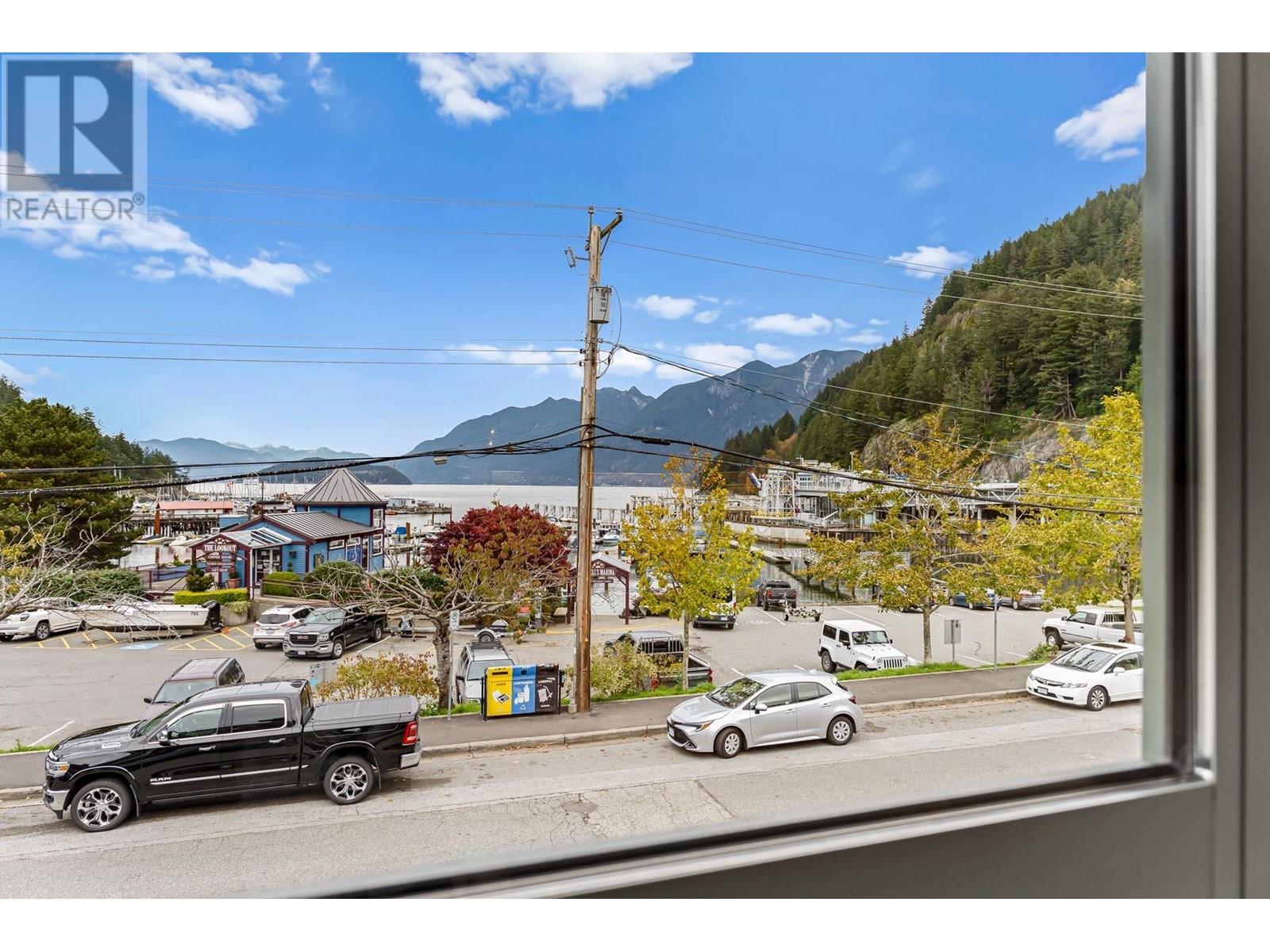 201 6688 Royal Avenue, West Vancouver, British Columbia  V7W 2B9 - Photo 19 - R2952362