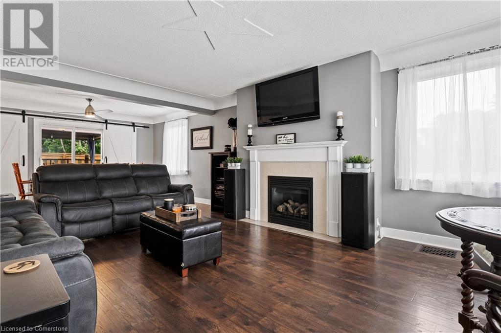 18 Irving Place, Hamilton, Ontario  L8T 3R3 - Photo 14 - 40667730