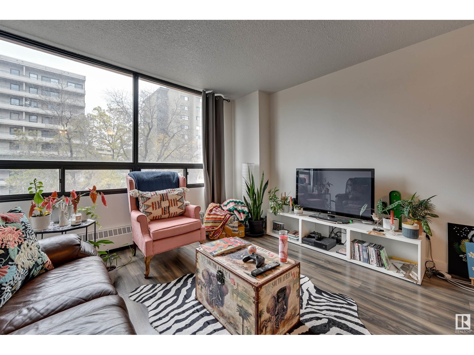 #323 10160 114 St Nw, Edmonton, Alberta  T5K 2L2 - Photo 9 - E4417055