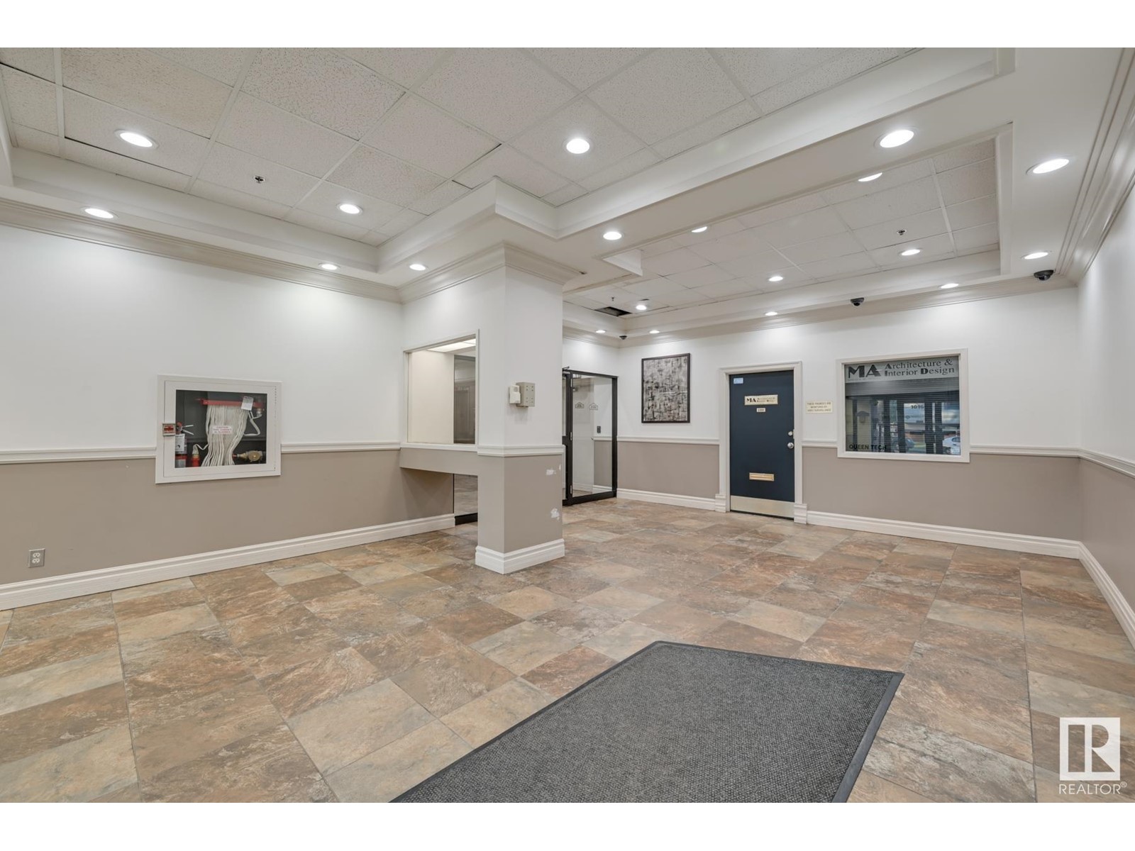 Property at #408 10160 114 ST NW image 3