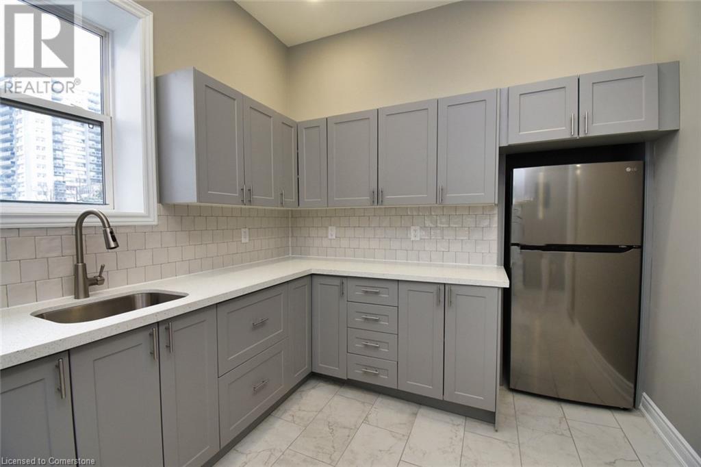 98 Duke Street Unit# 2, Hamilton, Ontario  L8P 1X5 - Photo 10 - 40687579
