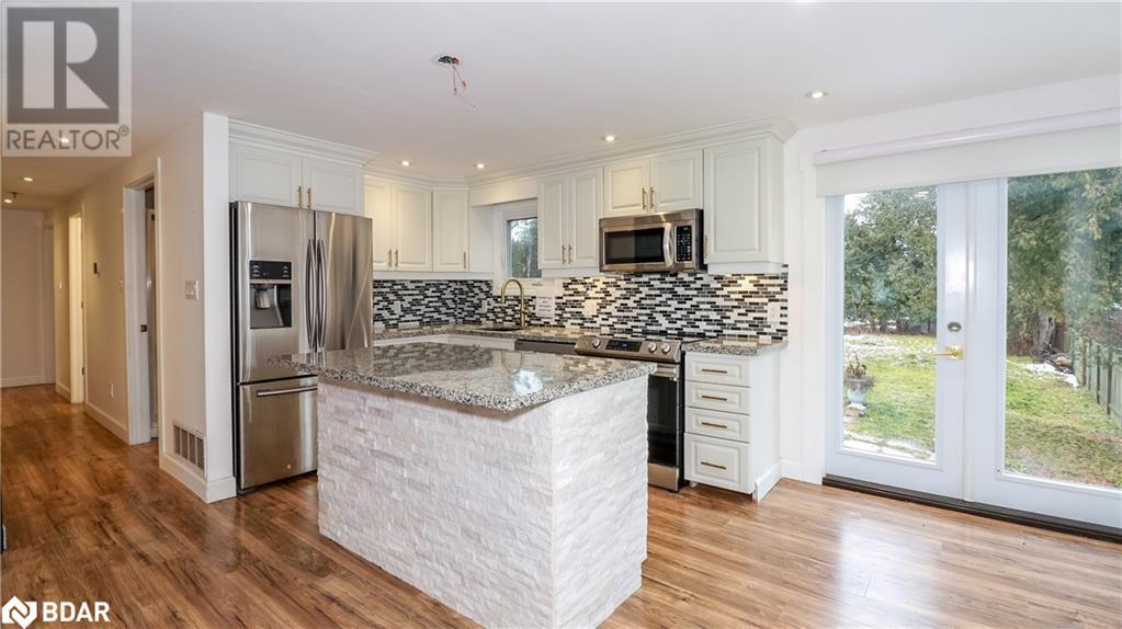 2427 Wallace Avenue, Innisfil, Ontario  L9S 2G5 - Photo 12 - 40687458