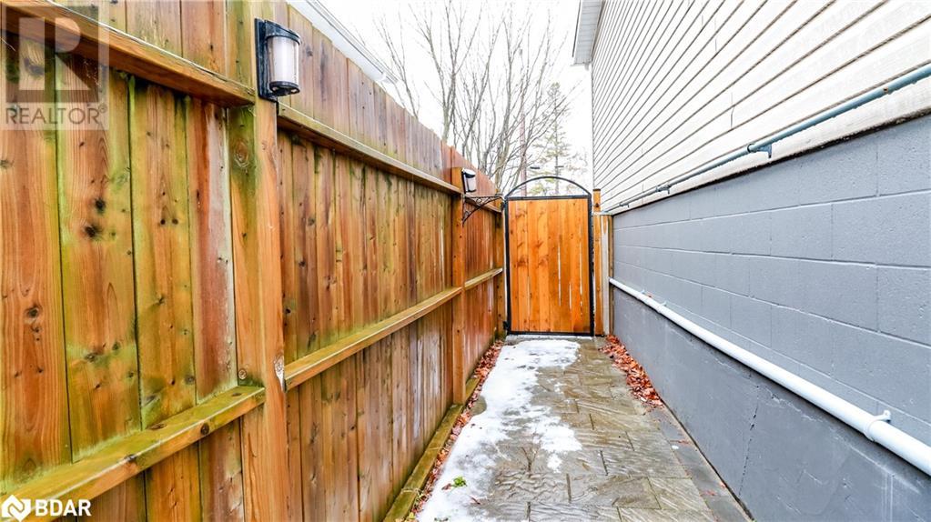 2427 Wallace Avenue, Innisfil, Ontario  L9S 2G5 - Photo 34 - 40687458