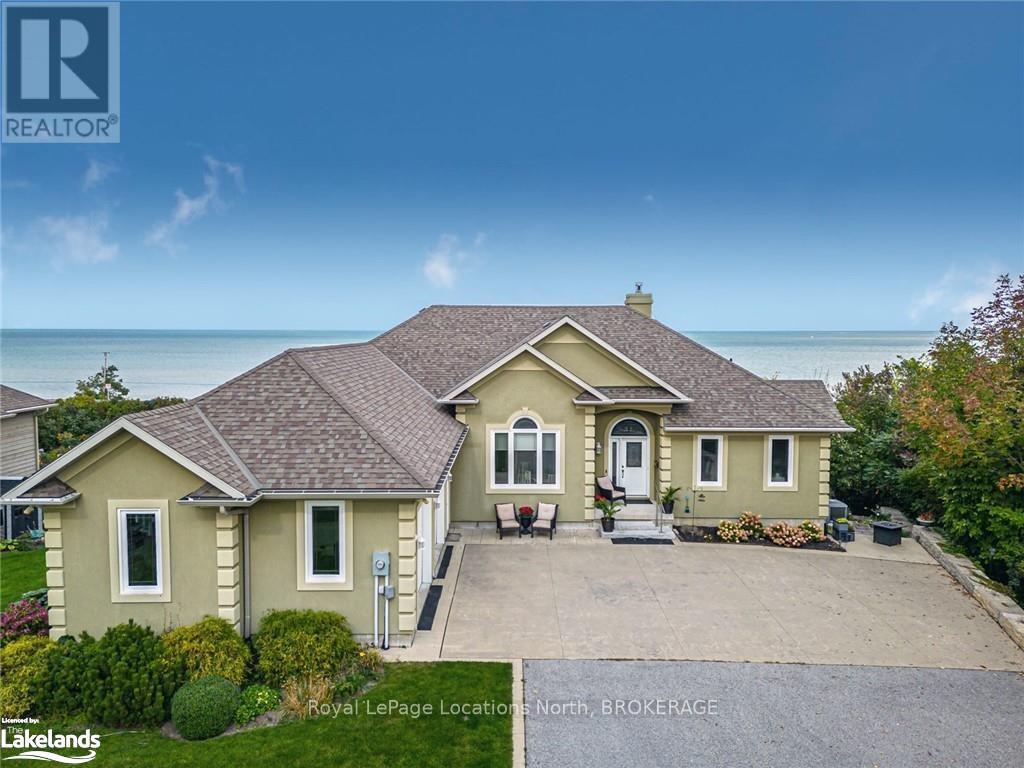 133 LAKESHORE ROAD E, Blue Mountains, Ontario