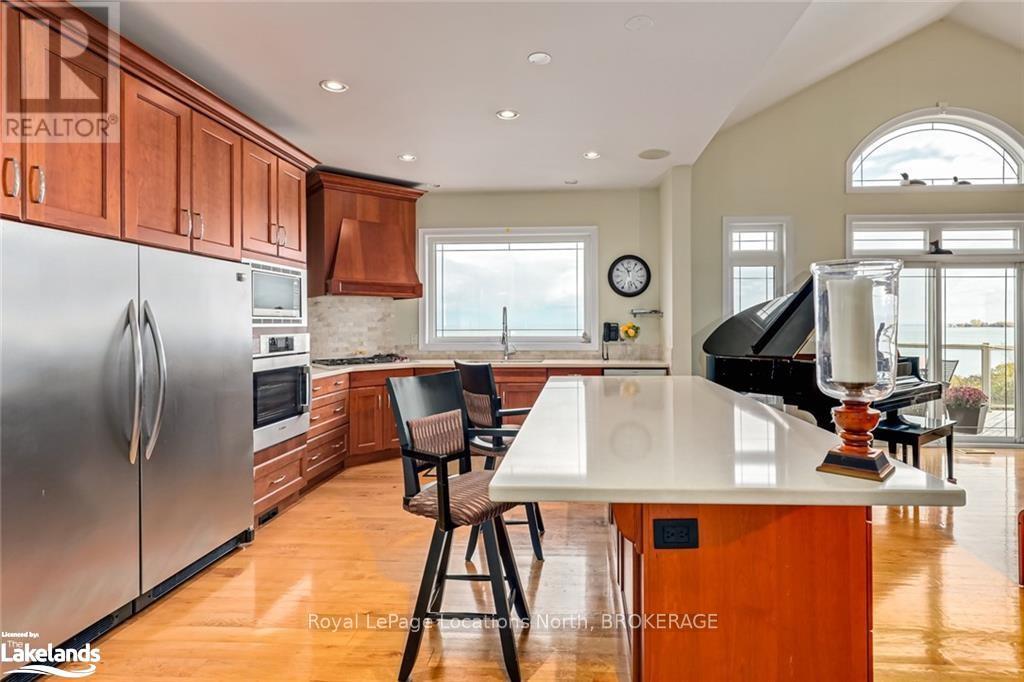 133 Lakeshore Road E, Blue Mountains, Ontario  L9Y 0N1 - Photo 11 - X10895398