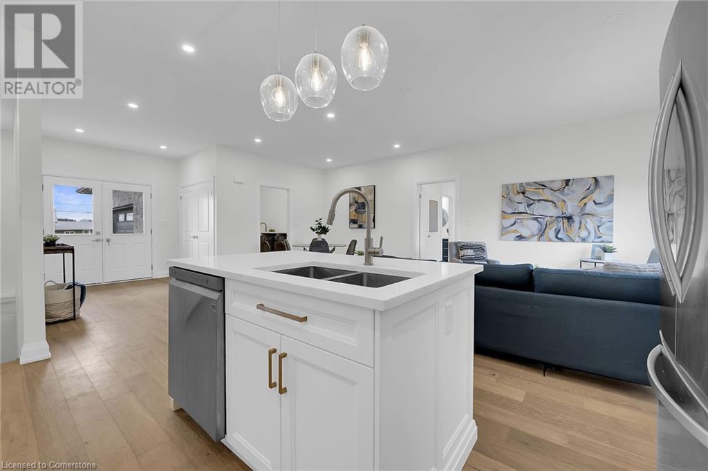 794 South Coast Drive, Peacock Point, Ontario  N0A 1P0 - Photo 12 - 40687315