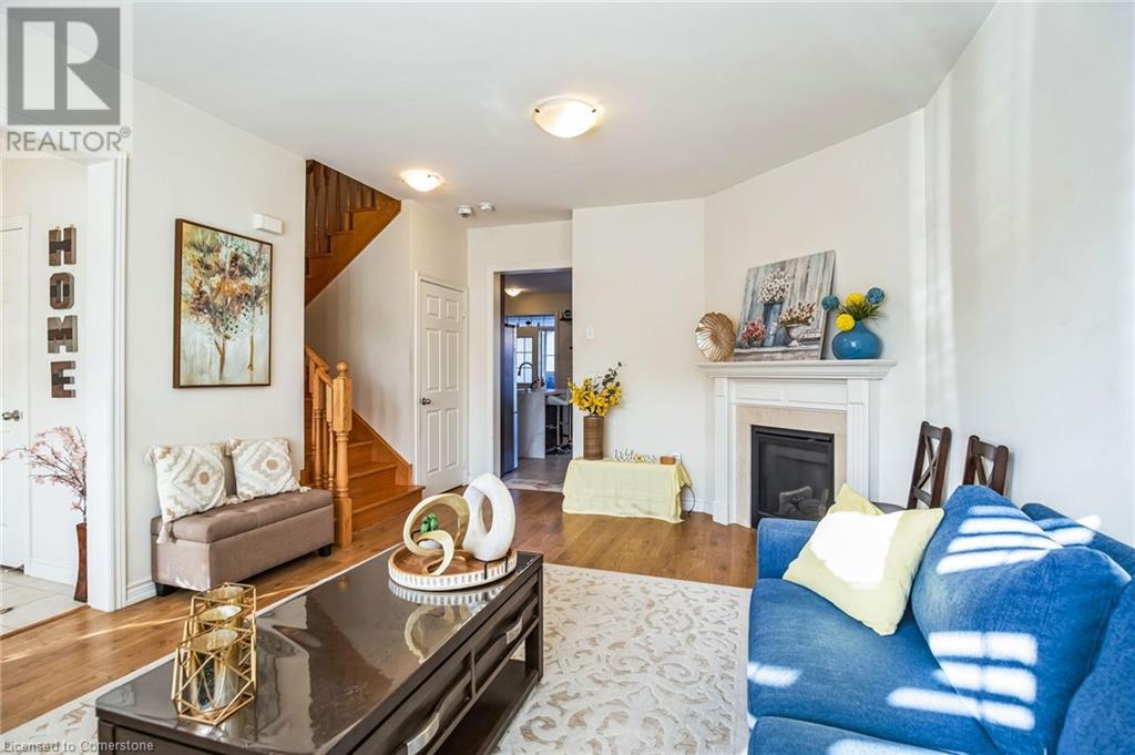 165 Etheridge Avenue, Milton, Ontario  L9E 1J2 - Photo 4 - 40687435