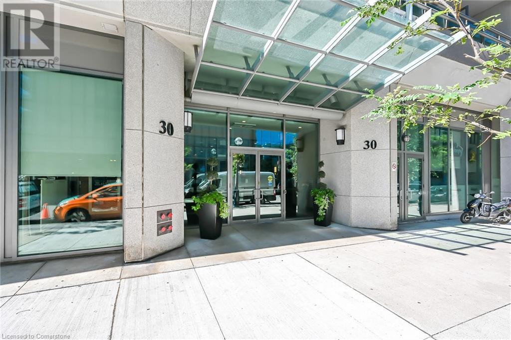 30 Grand Trunk Crescent Unit# 709, Toronto, Ontario  M5J 3A4 - Photo 3 - 40687446
