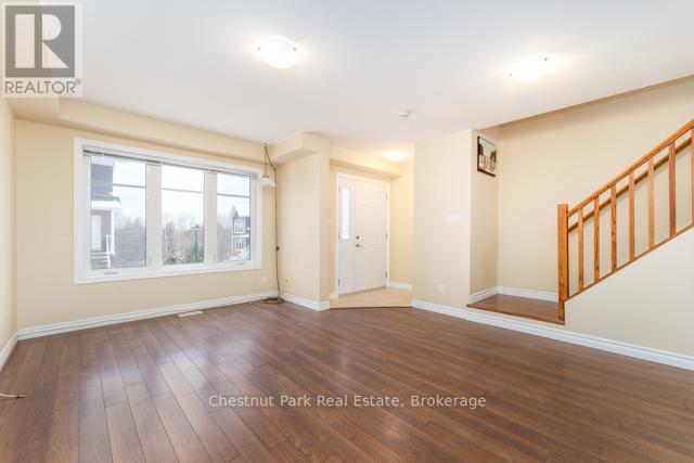 16 - 37 Silver Street, Huntsville, Ontario  P1H 1M2 - Photo 2 - X11902308