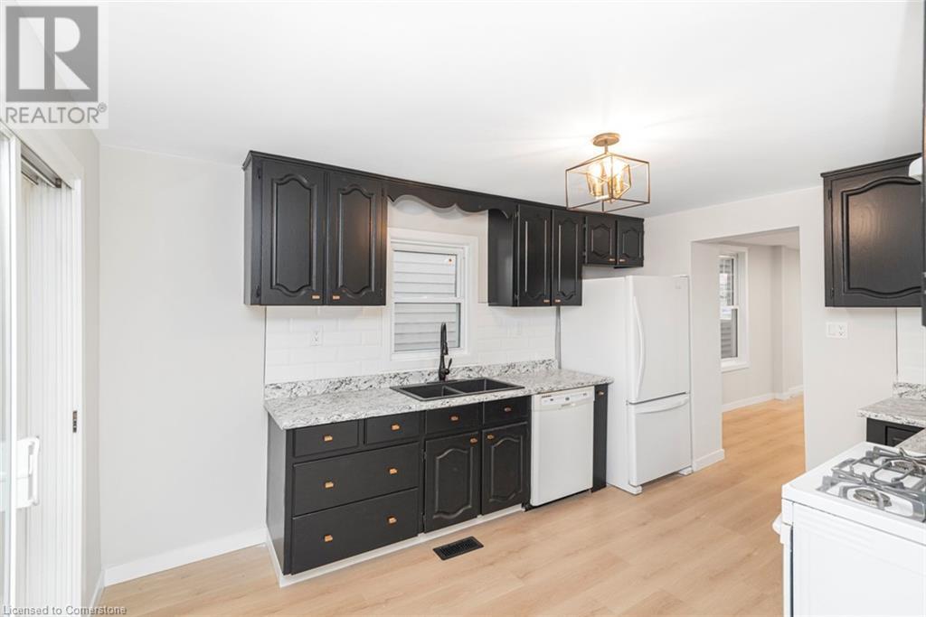 583 John Street Street N, Hamilton, Ontario  L8L 4S2 - Photo 14 - 40687529