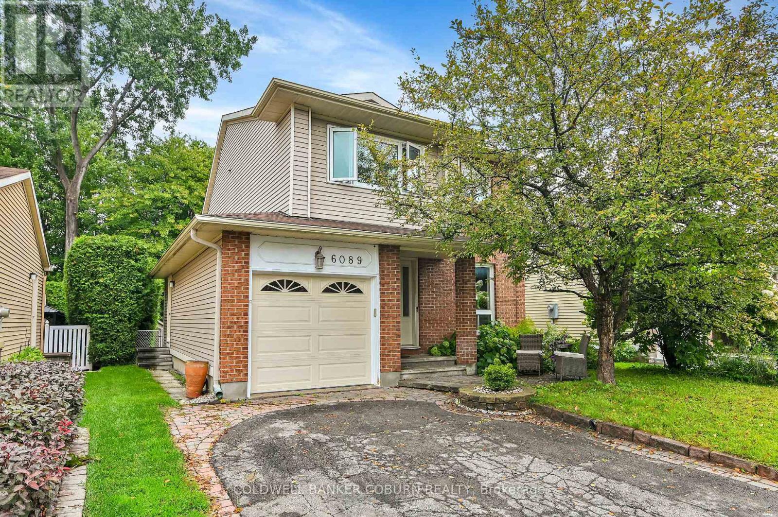 6089 Des Treflieres Gardens, Ottawa, Ontario  K1C 5T6 - Photo 1 - X11907013