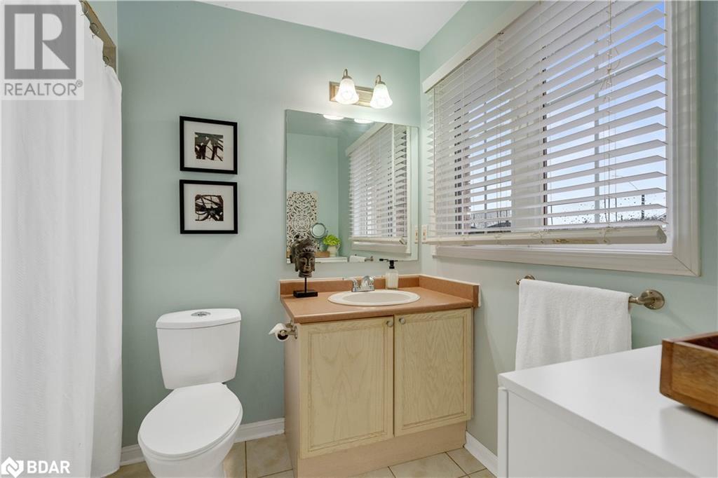 143 Sproule Drive, Barrie, Ontario  L4N 0R4 - Photo 15 - 40687601