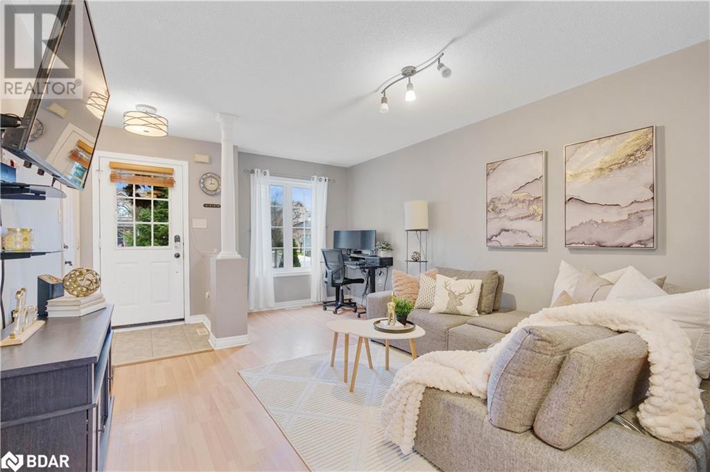 143 Sproule Drive, Barrie, Ontario  L4N 0R4 - Photo 4 - 40687601