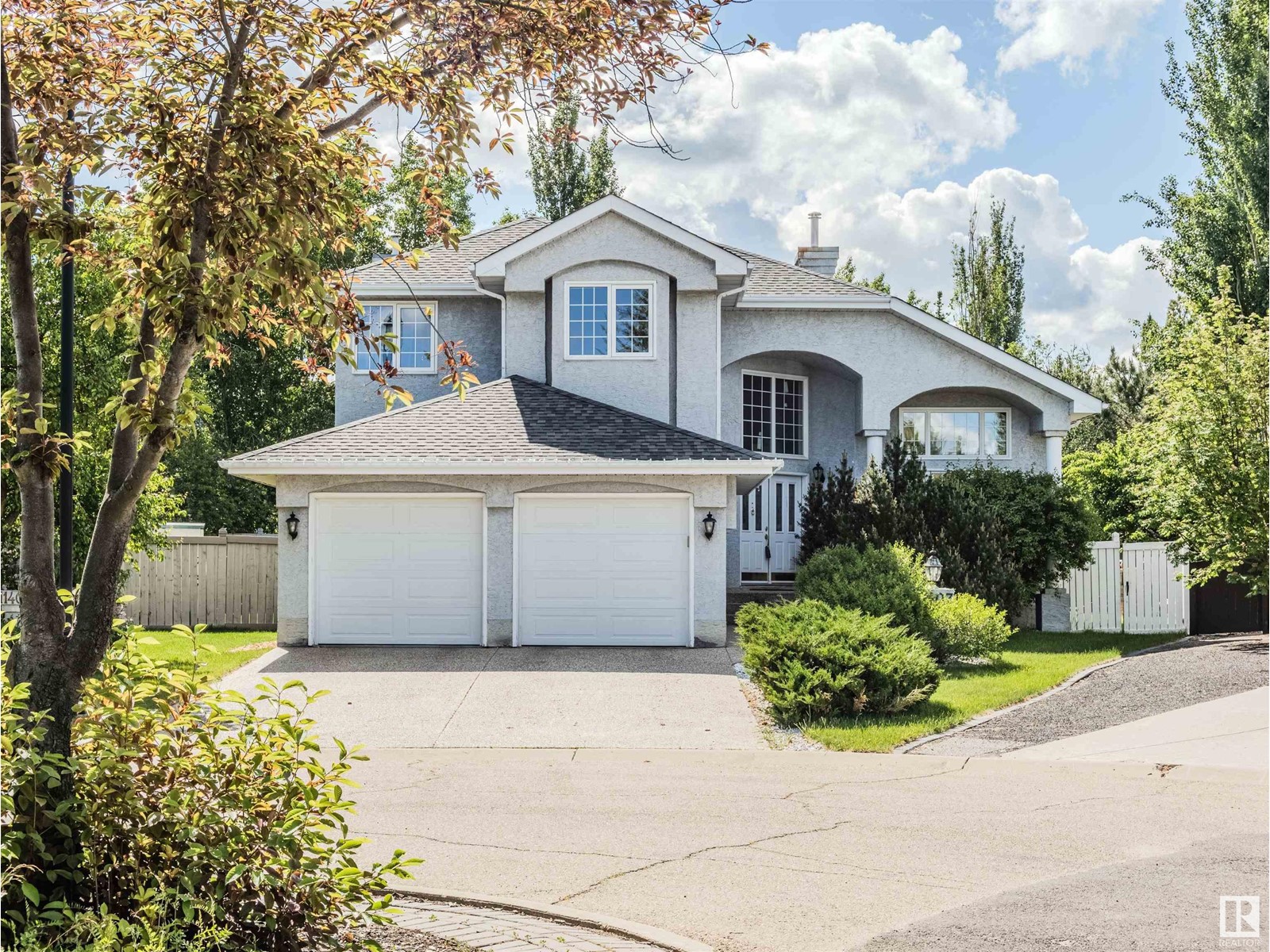 11407 12 AV NW, Edmonton, Alberta