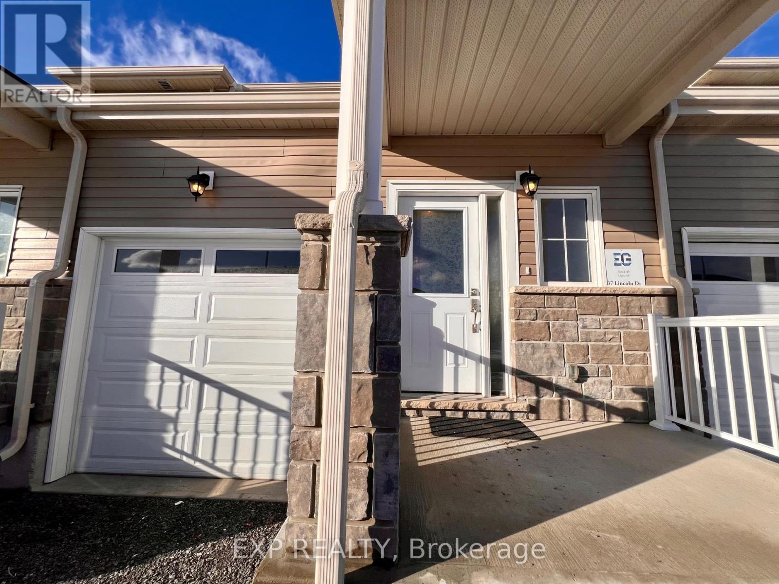 37 Lincoln Drive, Belleville, Ontario  K8N 0T7 - Photo 2 - X11893112