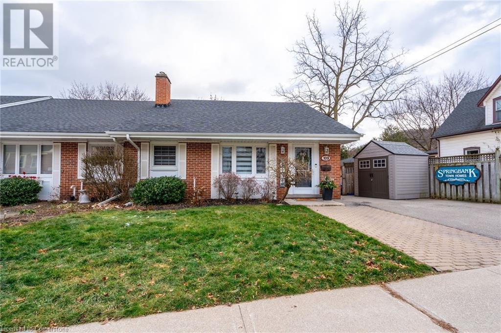 109 Main Street W, Grimsby, Ontario  L3M 1R5 - Photo 2 - 40687606