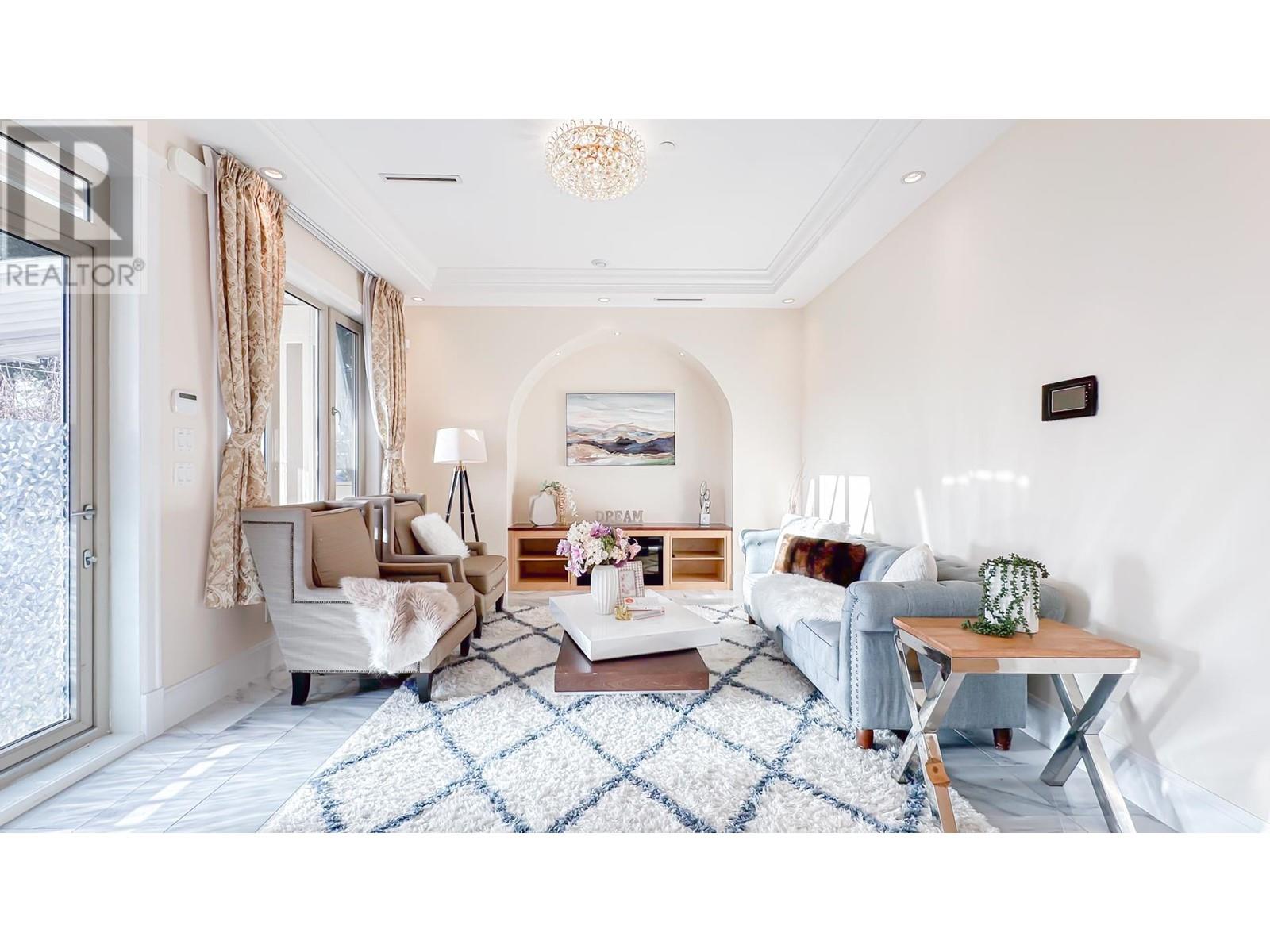 Listing Picture 8 of 33 : 28 W 47TH AVENUE, Vancouver / 溫哥華 - 魯藝地產 Yvonne Lu Group - MLS Medallion Club Member