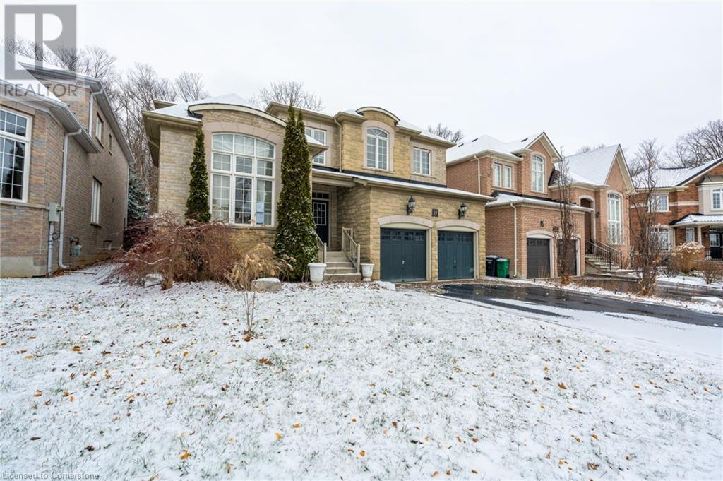 15 Hellyer Avenue, Brampton, Ontario  L6Y 0M3 - Photo 2 - 40683816