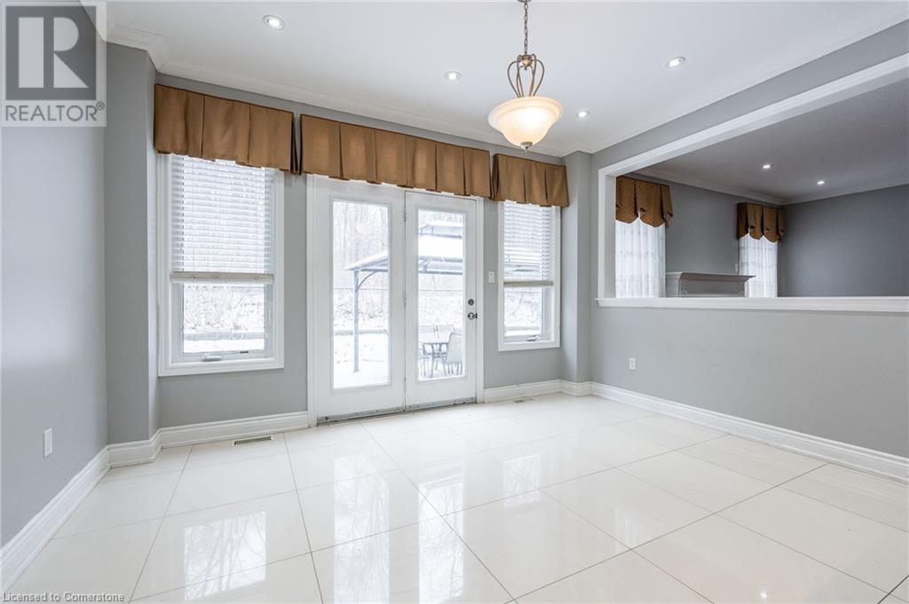 15 Hellyer Avenue, Brampton, Ontario  L6Y 0M3 - Photo 11 - 40683816