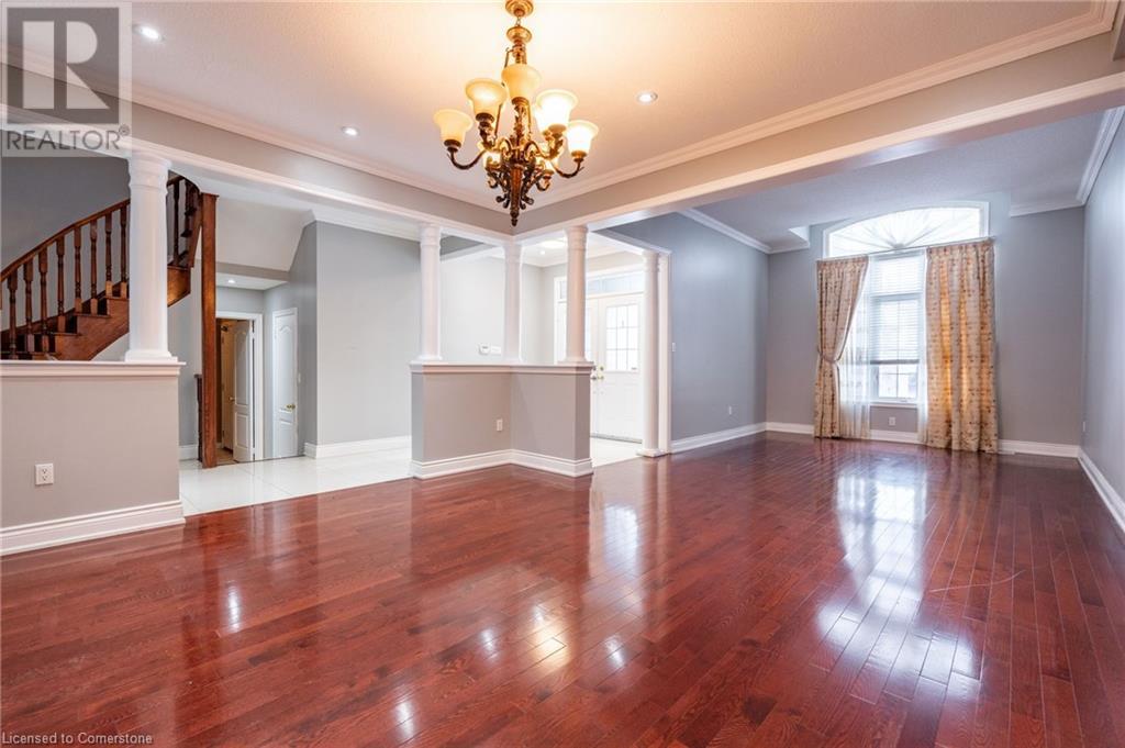 15 Hellyer Avenue, Brampton, Ontario  L6Y 0M3 - Photo 6 - 40683816