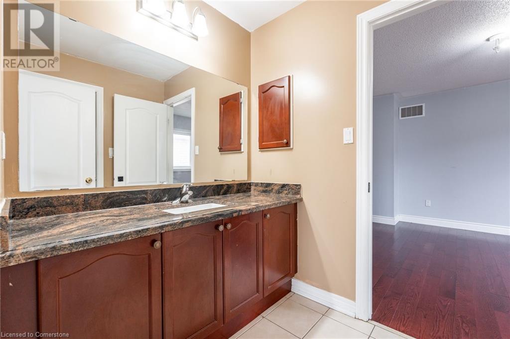 15 Hellyer Avenue, Brampton, Ontario  L6Y 0M3 - Photo 27 - 40683816