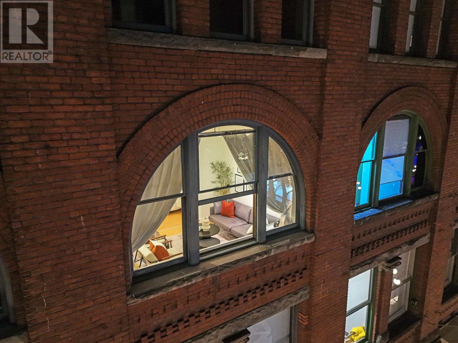 301 345 Water Street, Vancouver, British Columbia  V6B 1B8 - Photo 1 - R2952474