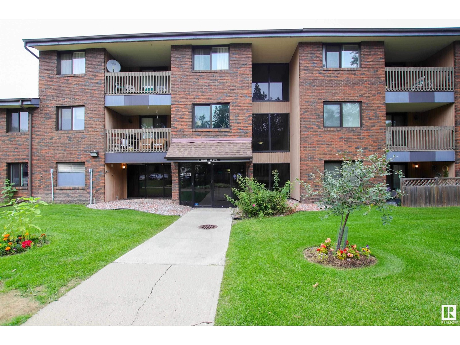 Property at #208 14803 51 AV NW image 1