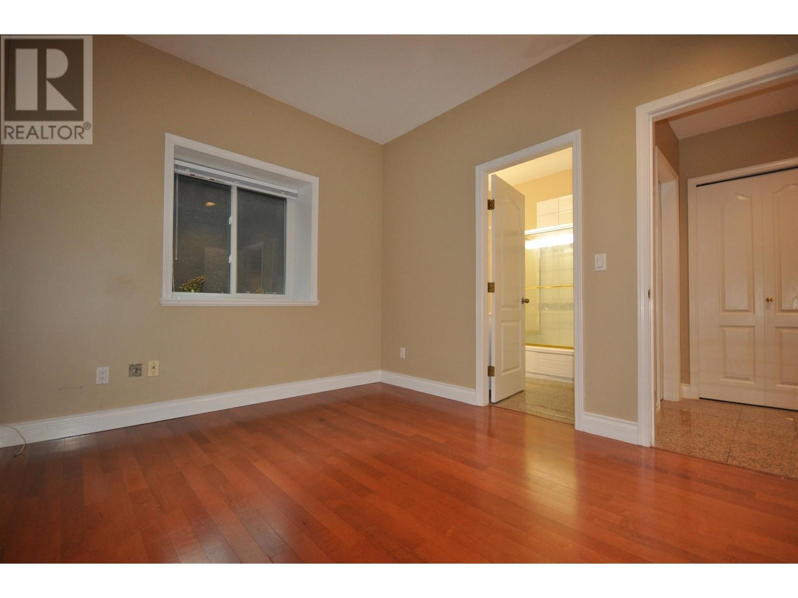 2415 W 13th Avenue, Vancouver, British Columbia  V6K 2S7 - Photo 12 - R2932769