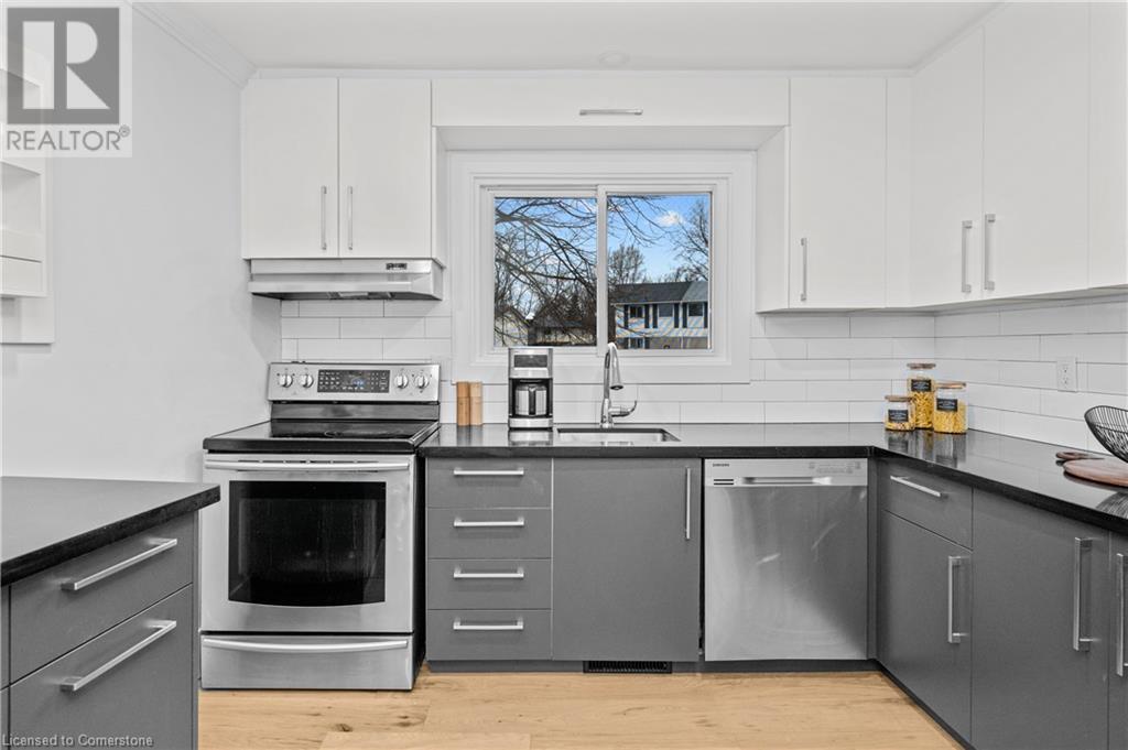 120 Ripley Court Unit# 11, Oakville, Ontario  L6H 1H1 - Photo 11 - 40687614