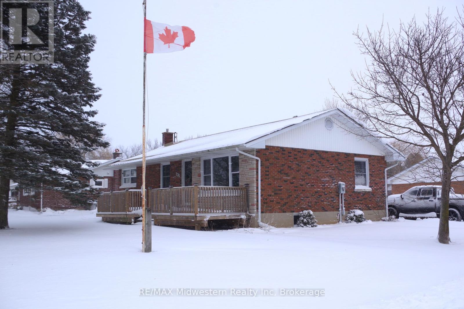 235 1st Avenue N, Arran-Elderslie, Ontario  N0G 1L0 - Photo 2 - X11907243