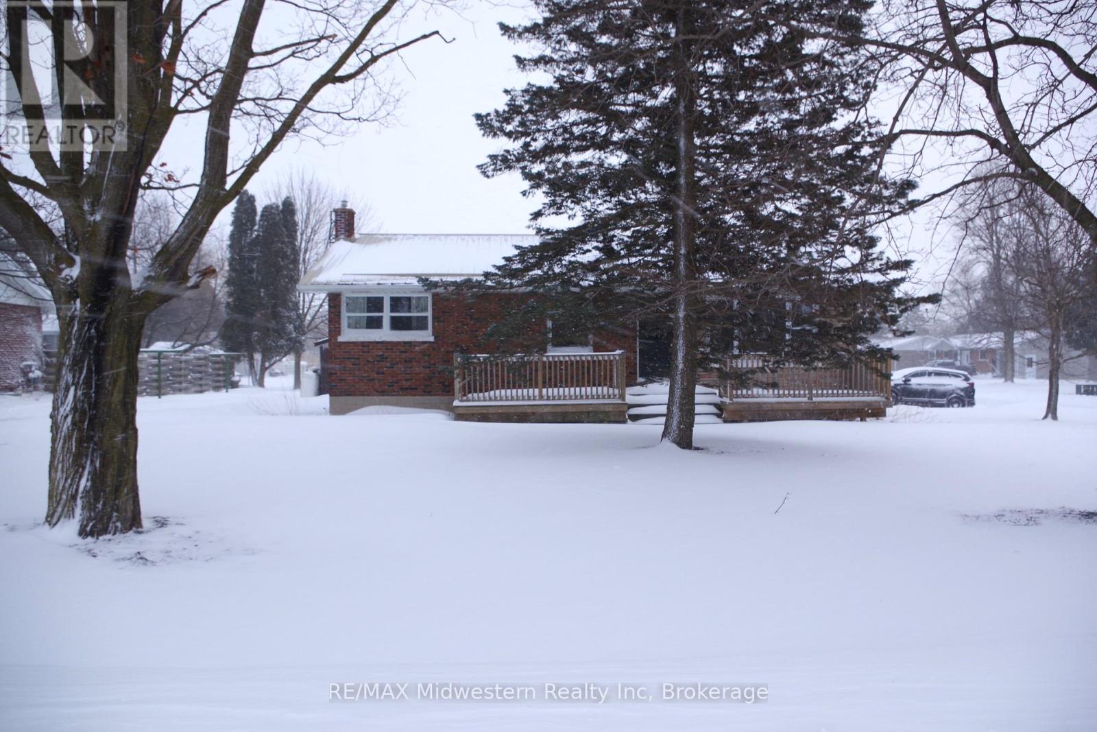 235 1st Avenue N, Arran-Elderslie, Ontario  N0G 1L0 - Photo 3 - X11907243