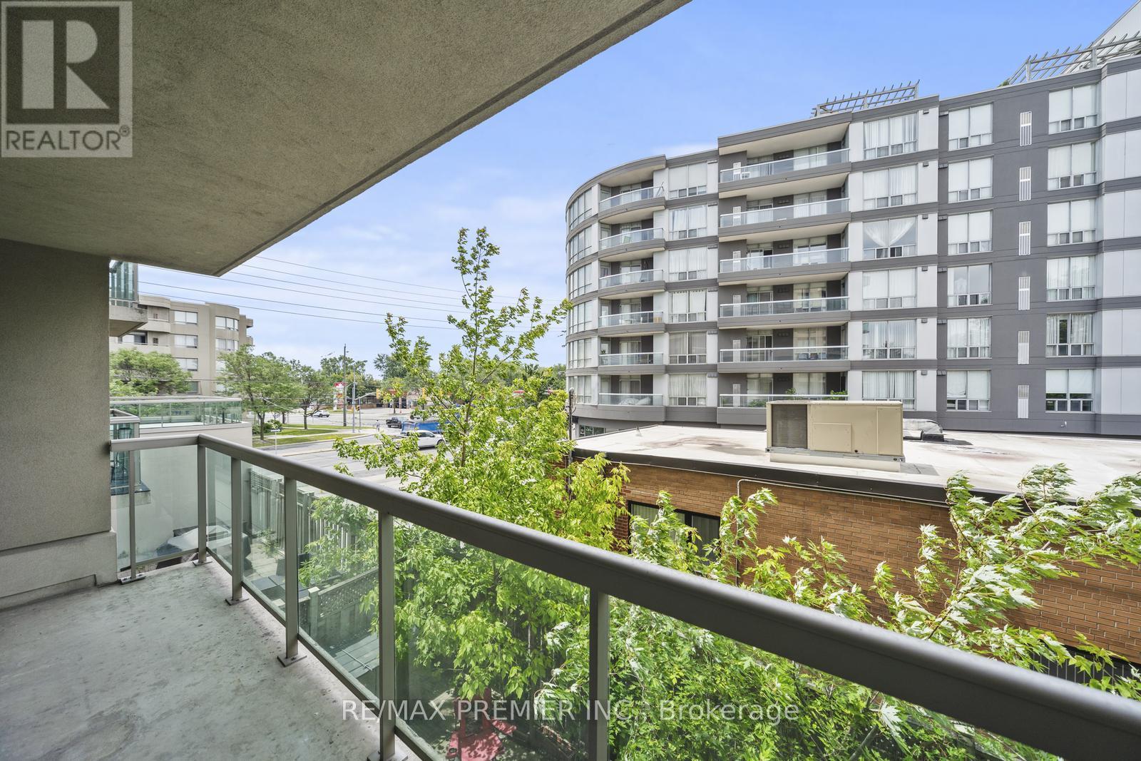 213 - 890 Sheppard Avenue W, Toronto, Ontario  M3H 6B9 - Photo 4 - C11907236